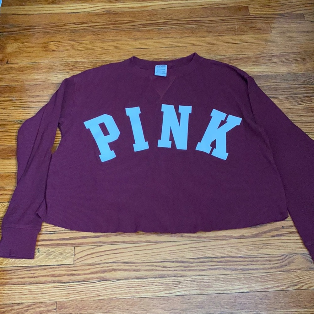 Victoria’s Secrets PINK crop thermal shirt
